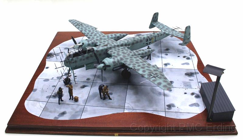 He 219 A-7 Tamiya 1-48 Hellinger Othmar 01.JPG